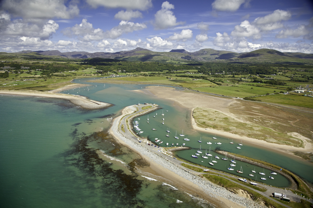 NVW-C82-1011-0335_shell_island_snowdonia_mei